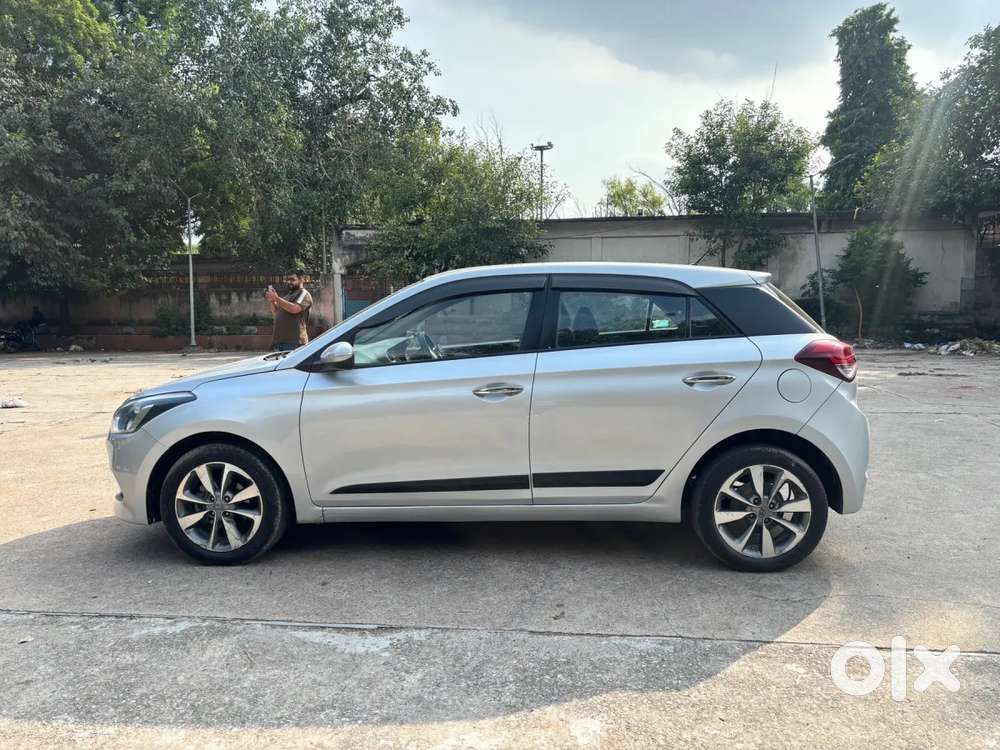 Hyundai Elite I20 Asta Option, 2015, Petrol