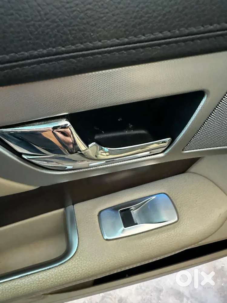 Jaguar Xf 2014 Diesel Well Maintained