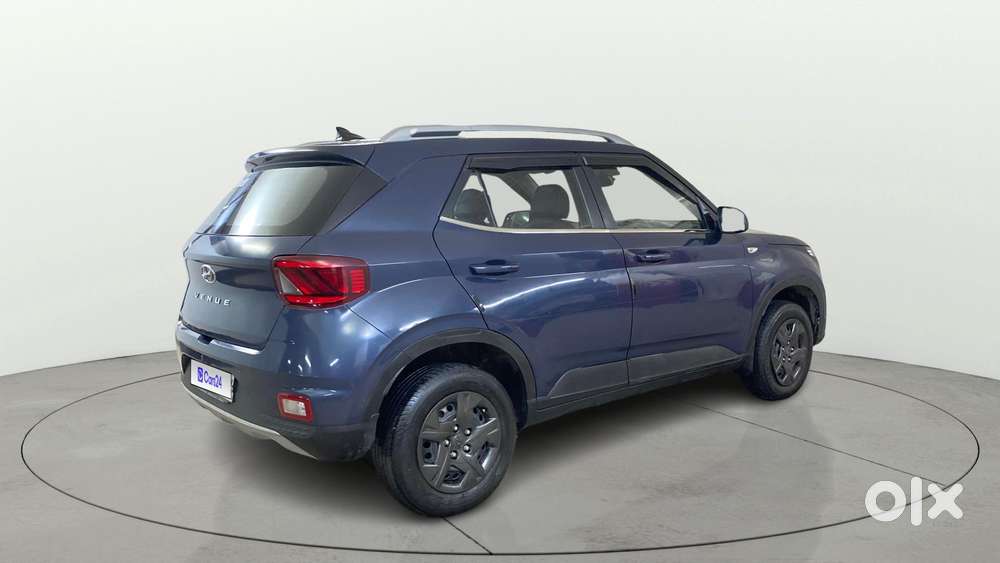 Hyundai Venue S, 2022, Petrol