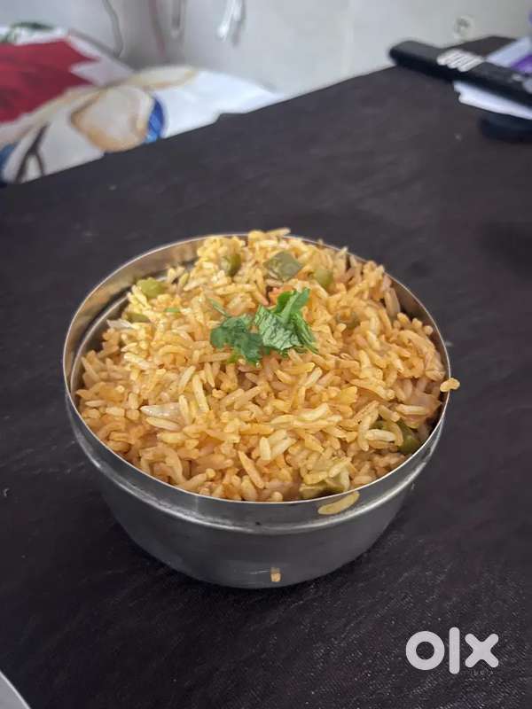 चाइनीज कुक की अवशक्ता है कृपया कॉल करे