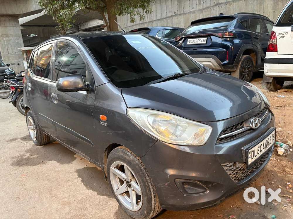 Hyundai Car Manual 2012