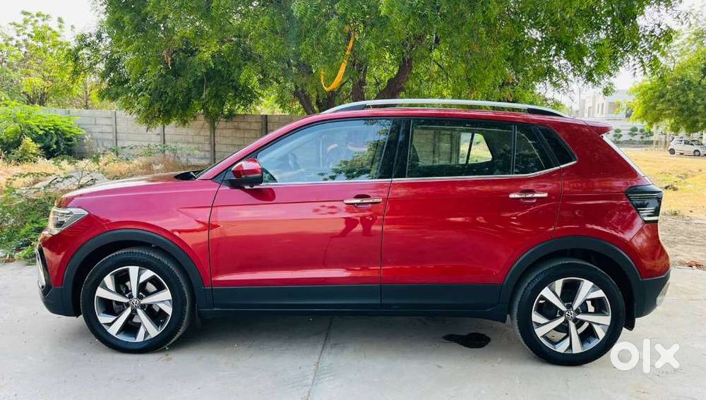 Volkswagen Taigun 1.0 Tsi Topline At, 2024, Petrol