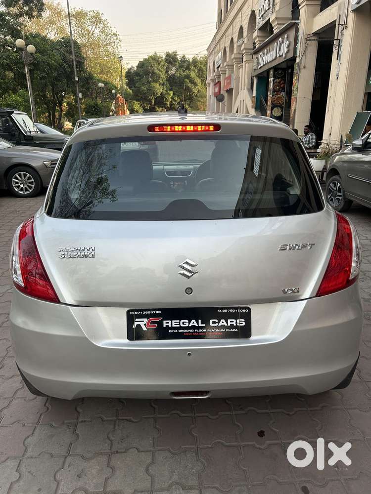 Maruti Suzuki Swift Vxi, 2014, Petrol