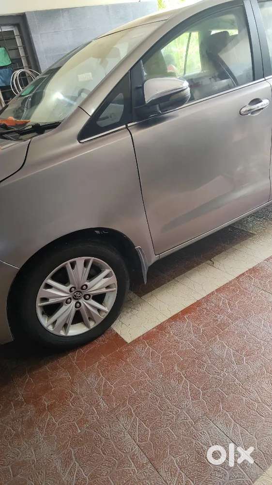 Toyota Innova Crysta 2016 Diesel Manual