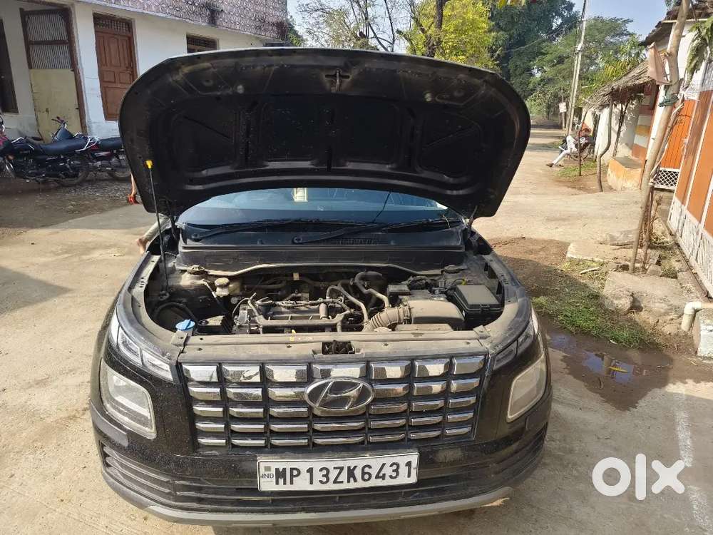 Hyundai Venue Kappa 2024 Manual - 45k Km Driven