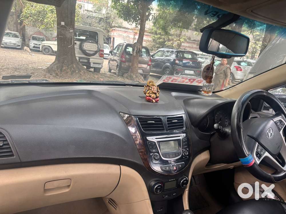 2014 Hyundai Fluidic Verna
