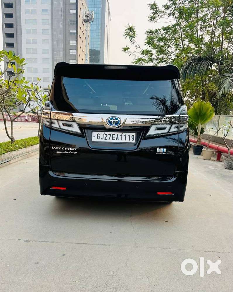 Toyota Vellfire 2.5 Hybrid, 2021, Petrol