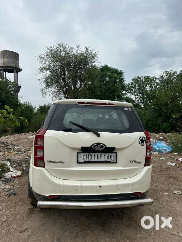 Mahindra Xuv500 2012 Diesel 100000 Km Driven