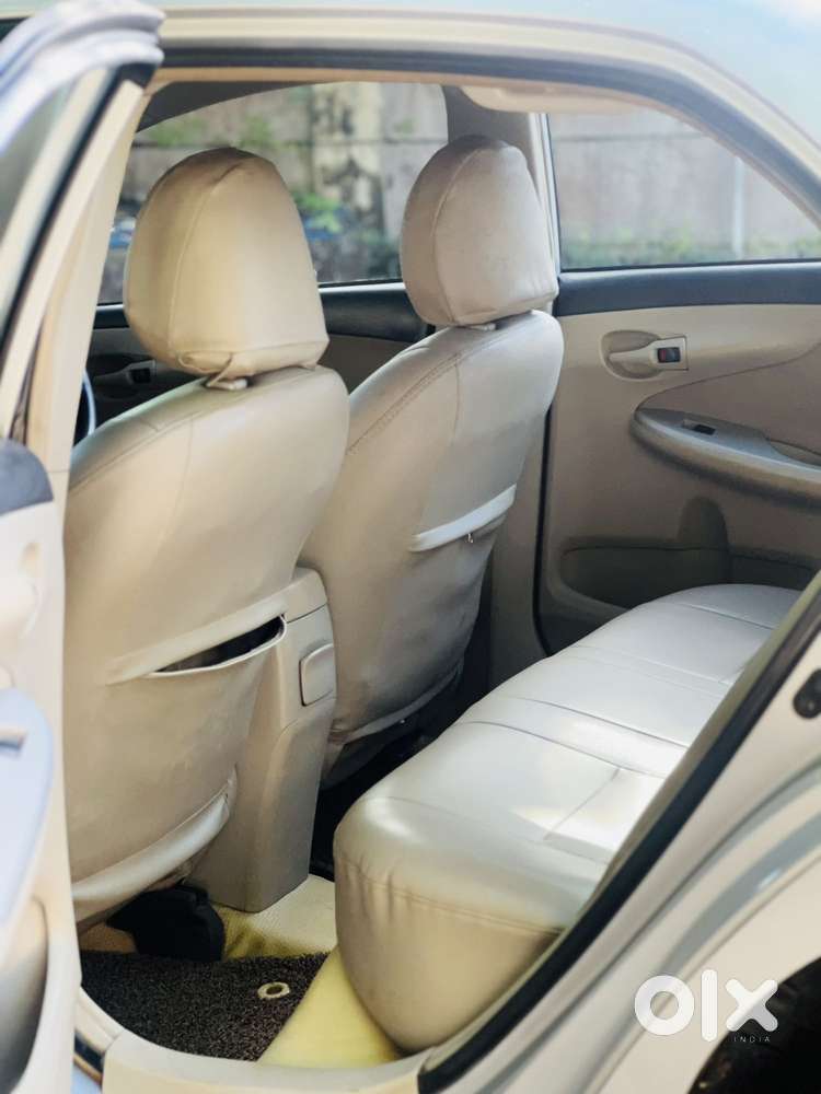 Toyota Corolla Altis J, 2011, Diesel