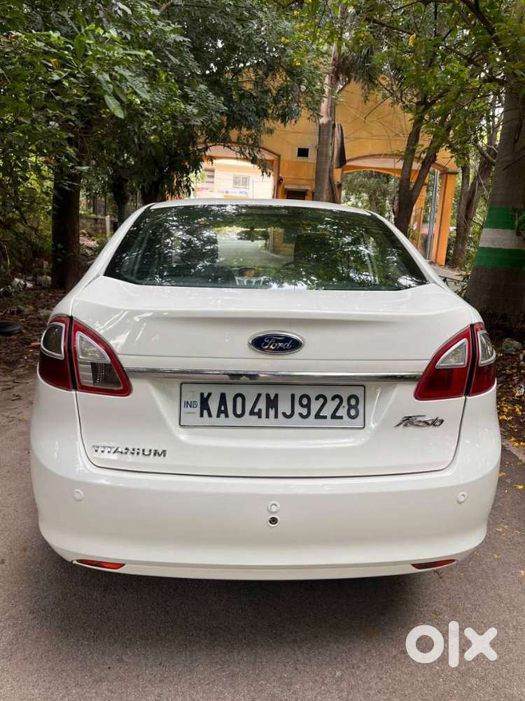 Ford Fiesta At Titanium Plus, 2011, Diesel