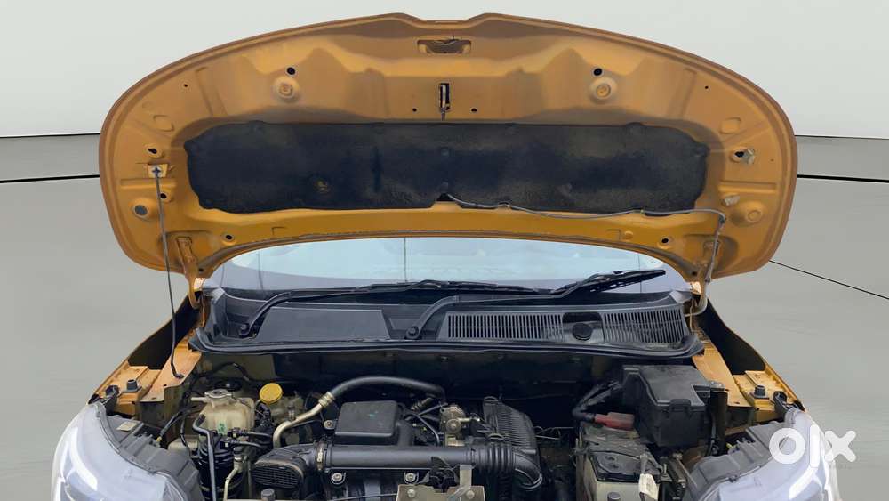 Renault Triber Rxz Easy-r Amt, 2023, Petrol