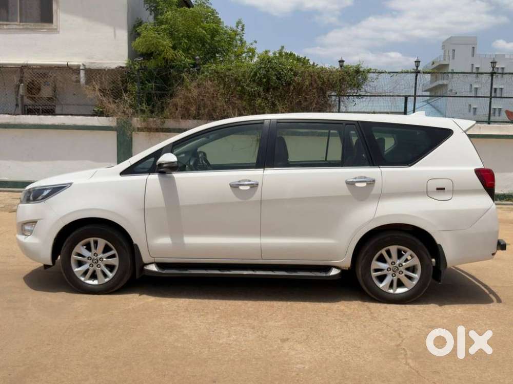 Toyota Innova Crysta 2.4 Vx Mt, 2018, Diesel