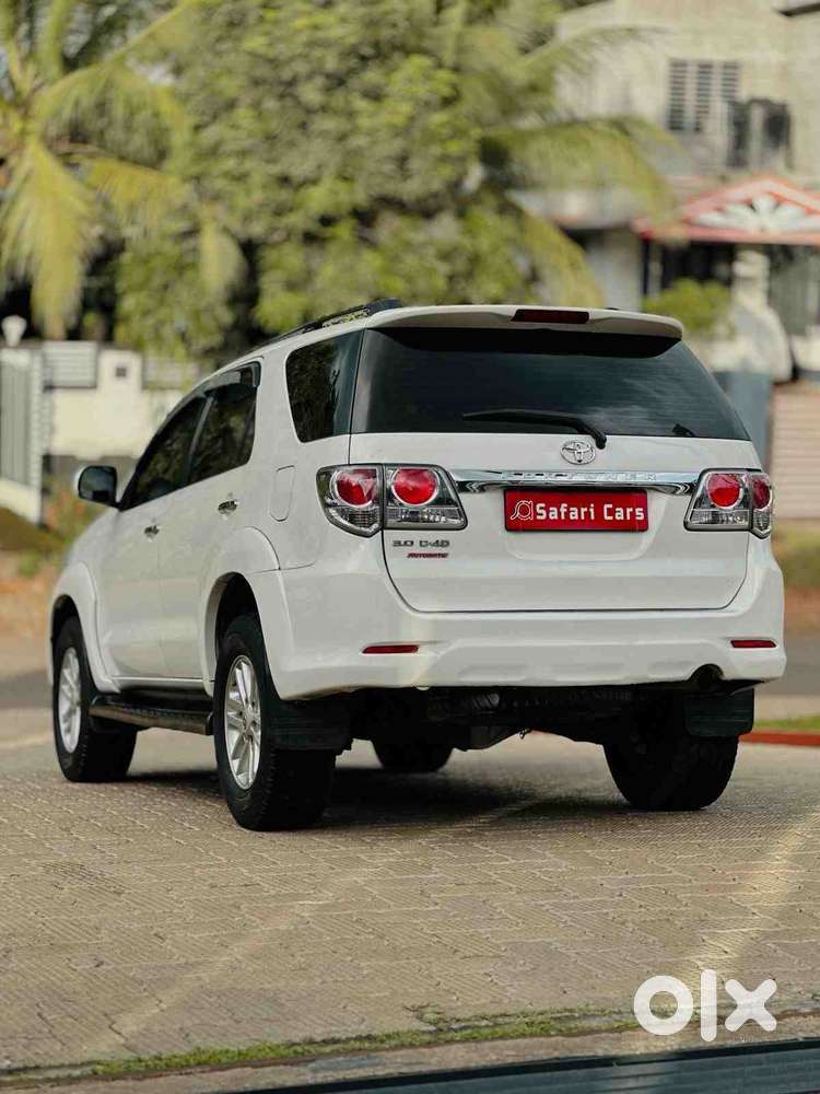 Toyota Fortuner 2011-2016 4x2 At, 2014, Diesel