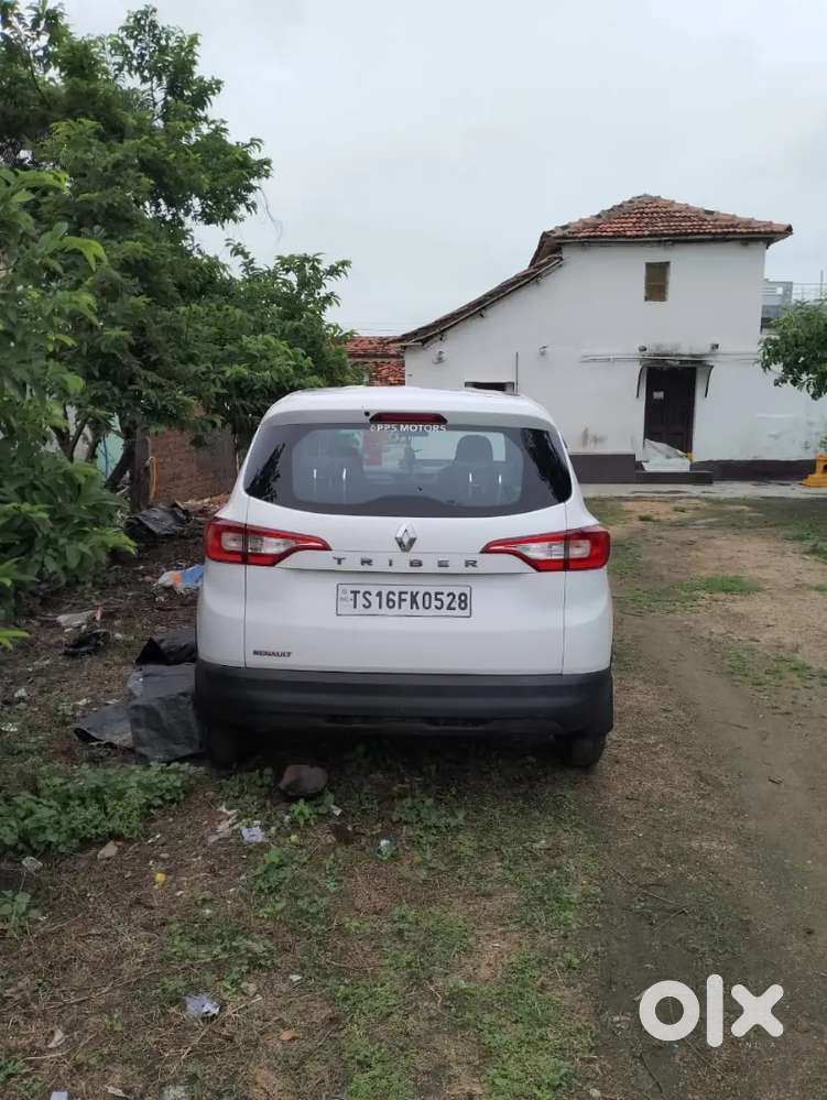 Renault Triber 1.0 Rxe 2023