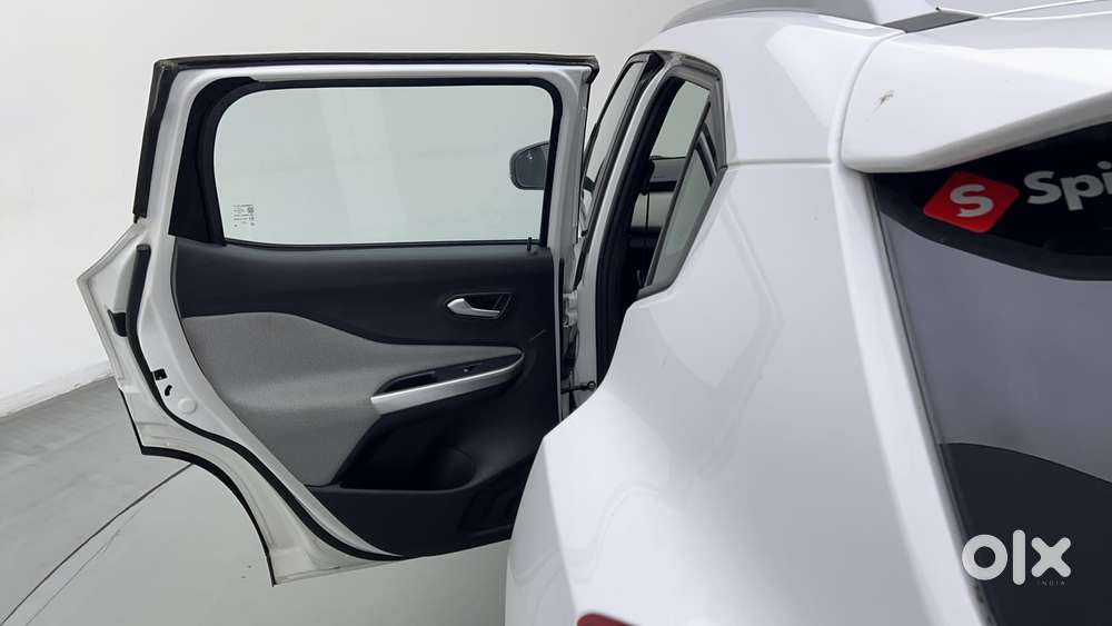 Nissan Magnite 1.0 Xl, 2023, Petrol