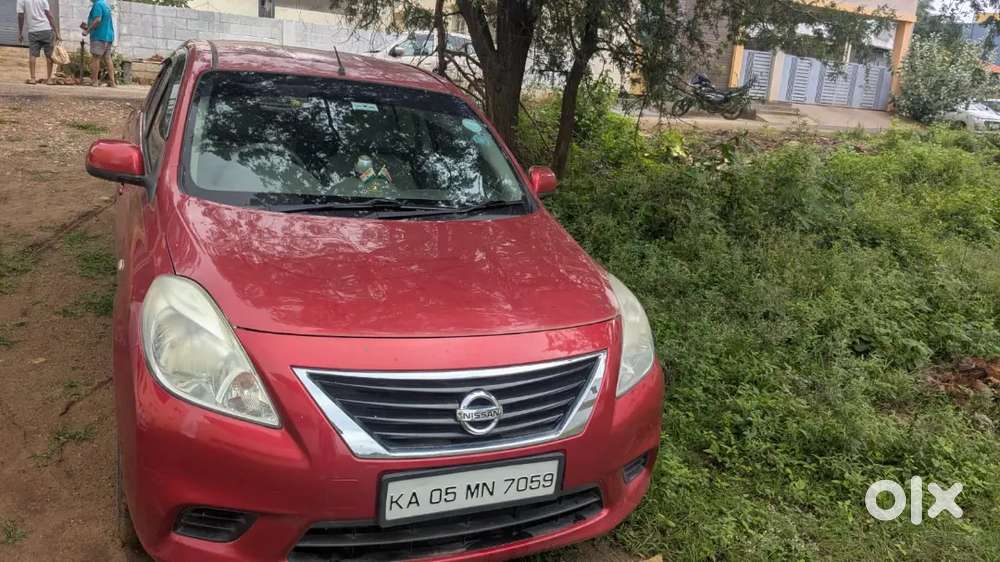 Nissan Sunny  For Sale