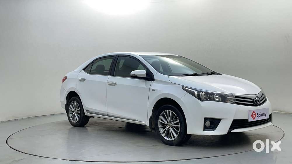 Toyota Corolla Altis 1.8 GL, 2016, Petrol