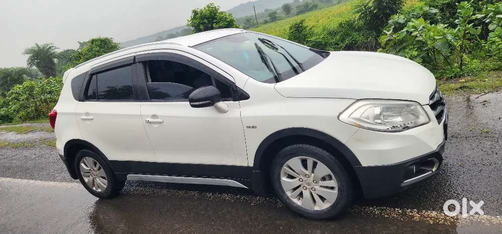 Maruti Suzuki S-cross 2017 Variant