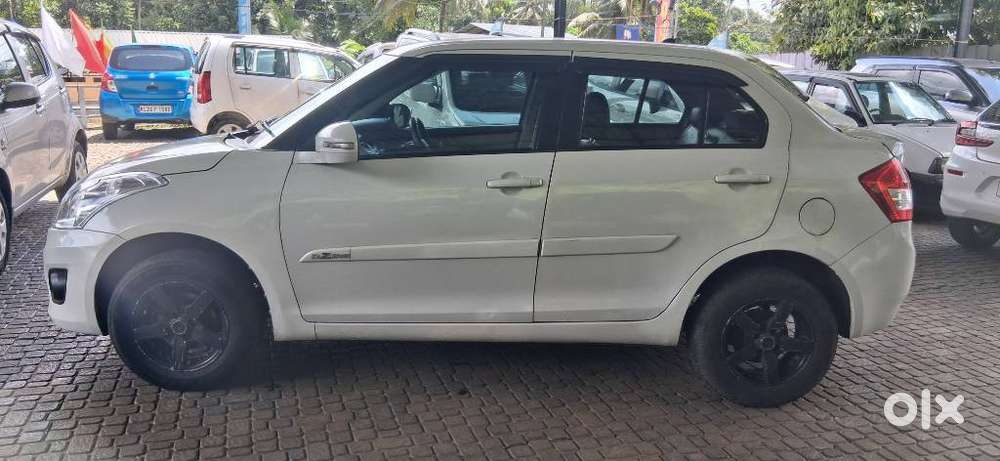 Maruti Suzuki Dzire 1.2 Vxi, 2013, Petrol