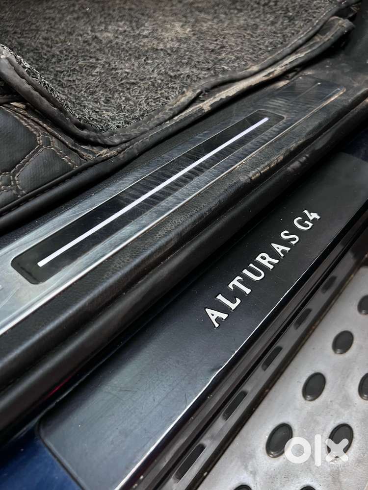 Mahindra Alturas G4 4x2 At, 2022, Diesel