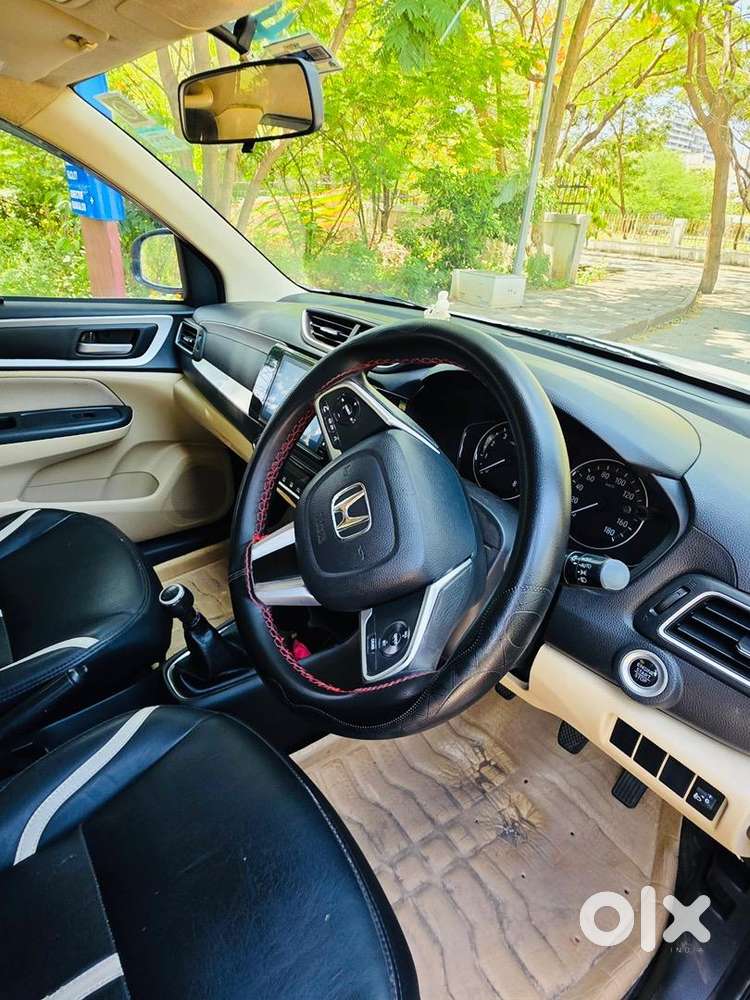 Honda Amaze 2022 (top Model) Petrol Well Maintained