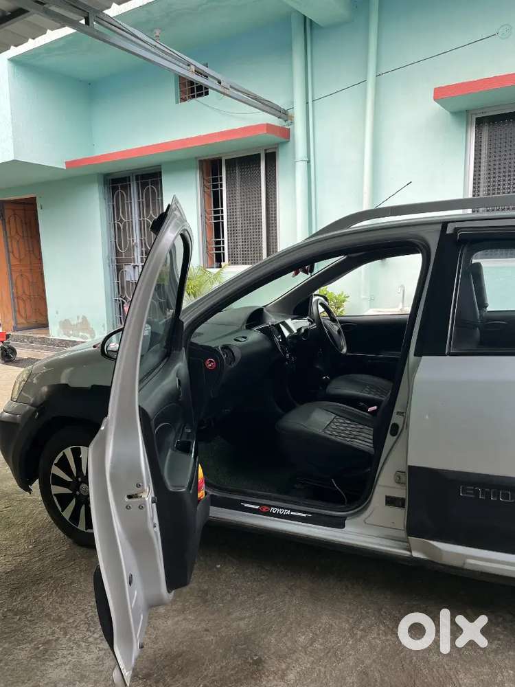 Toyota Etios Cross