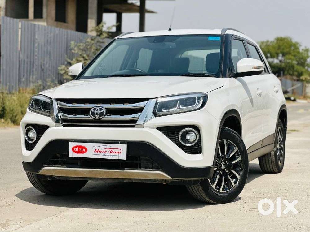Toyota Urban Cruiser 1.5 Premium Grade At, 2022, Petrol