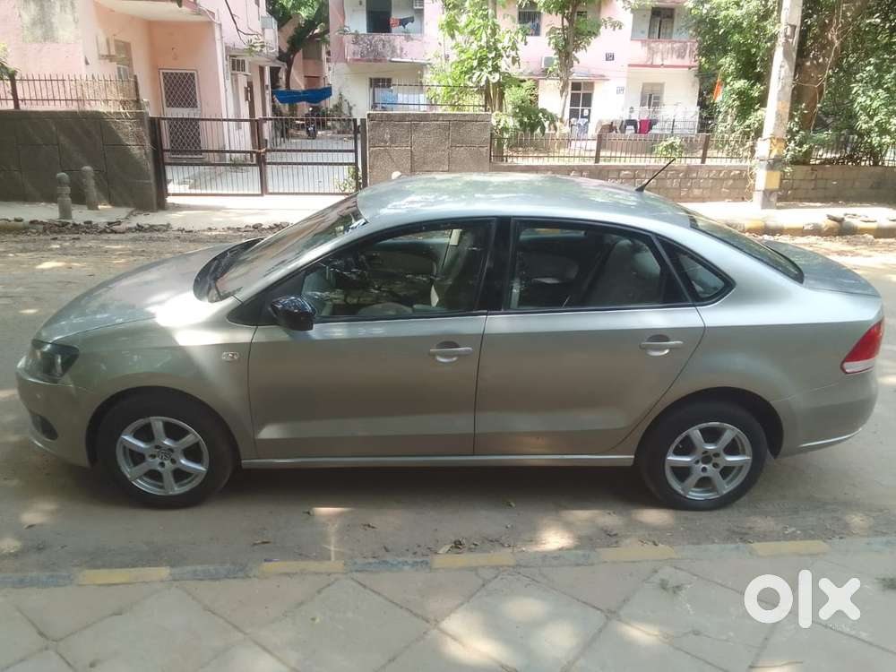 Volkswagen Vento 1.2 Tsi Highline Plus At, 2014, Petrol