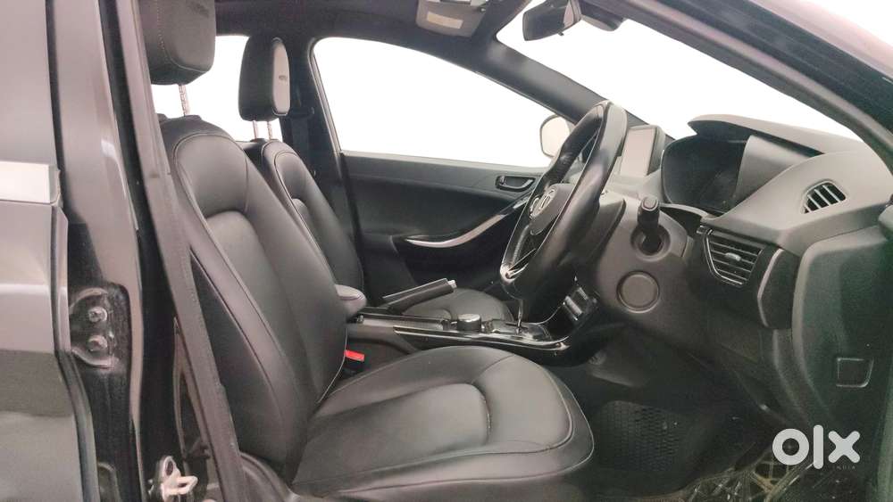 Tata Nexon 1.5 Revotorq Xza Plus Dualtone, 2022, Diesel