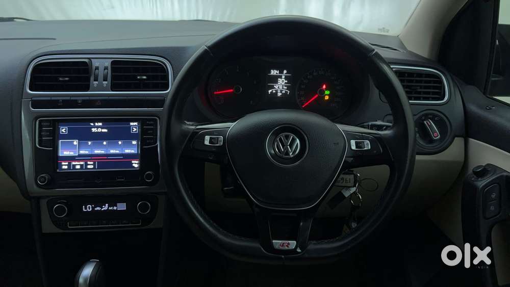 Volkswagen Vento 1.6 Highline, 2021, Petrol