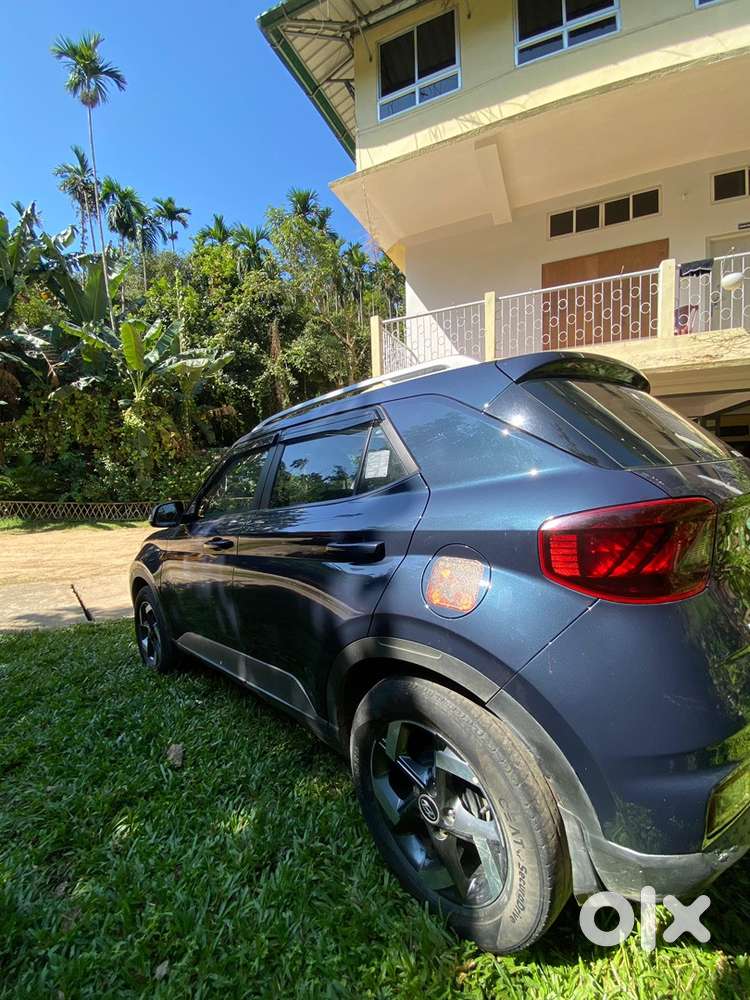 Hyundai Venue Petrol 2020