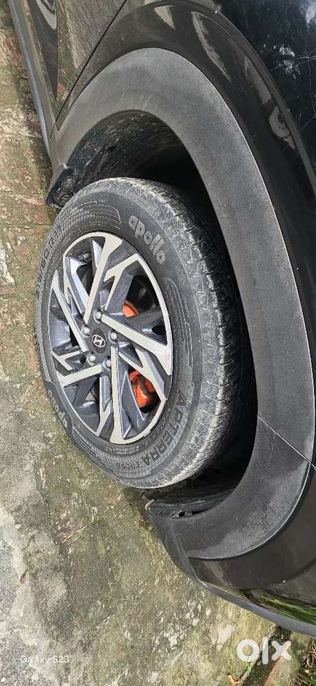 Creta 2024 Diesel E 1.5 Mandroid Autoplay Music 17 Inch Top Alloys