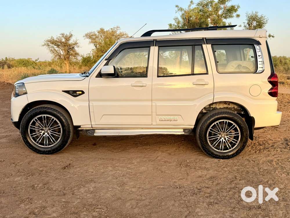 Mahindra Scorpio S5, 2018, Diesel