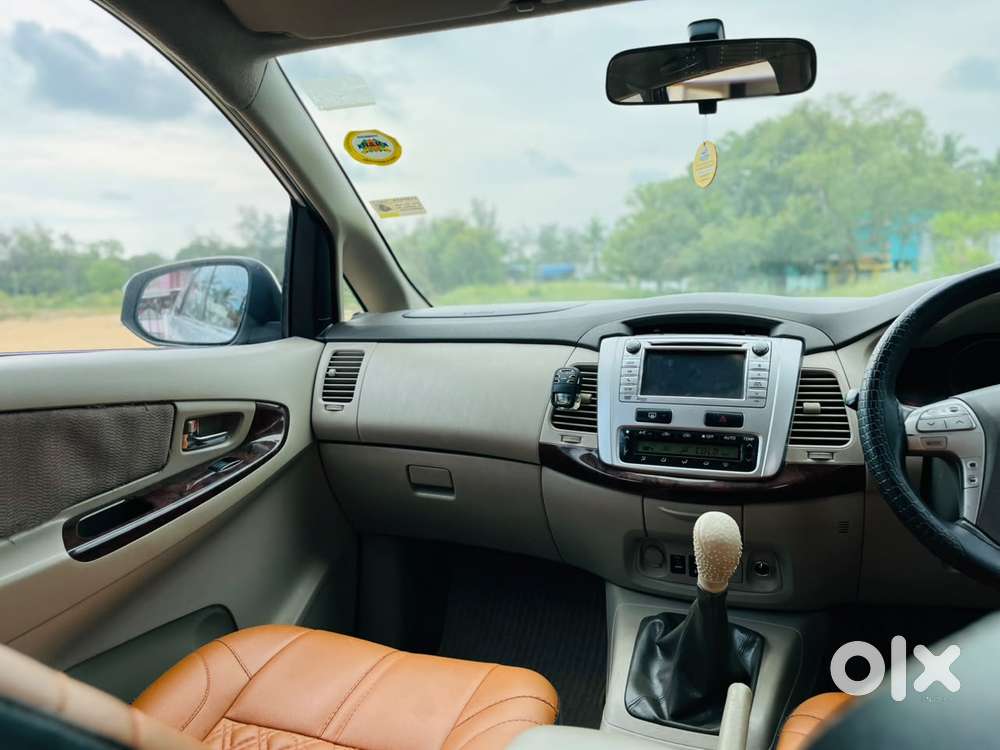 Toyota Innova 2.5 Vx 7 Str Bsiv, 2012, Diesel