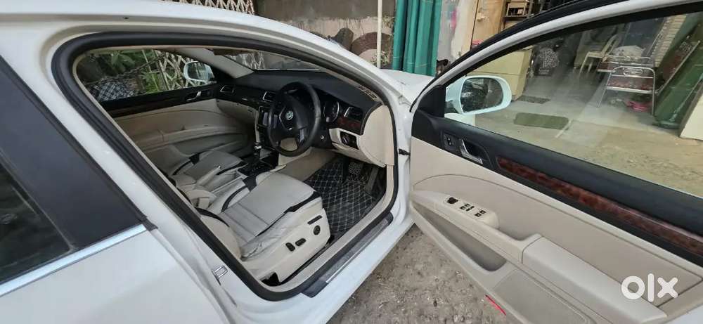 Skoda Superb 2012 Year Elegance