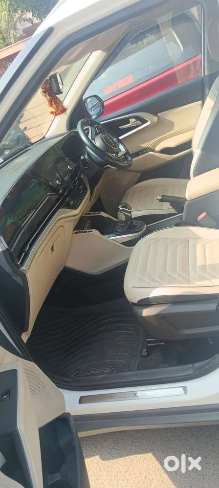 Kia Carens 1.5 Luxury Plus Diesel At 7 Str, 2022, Diesel