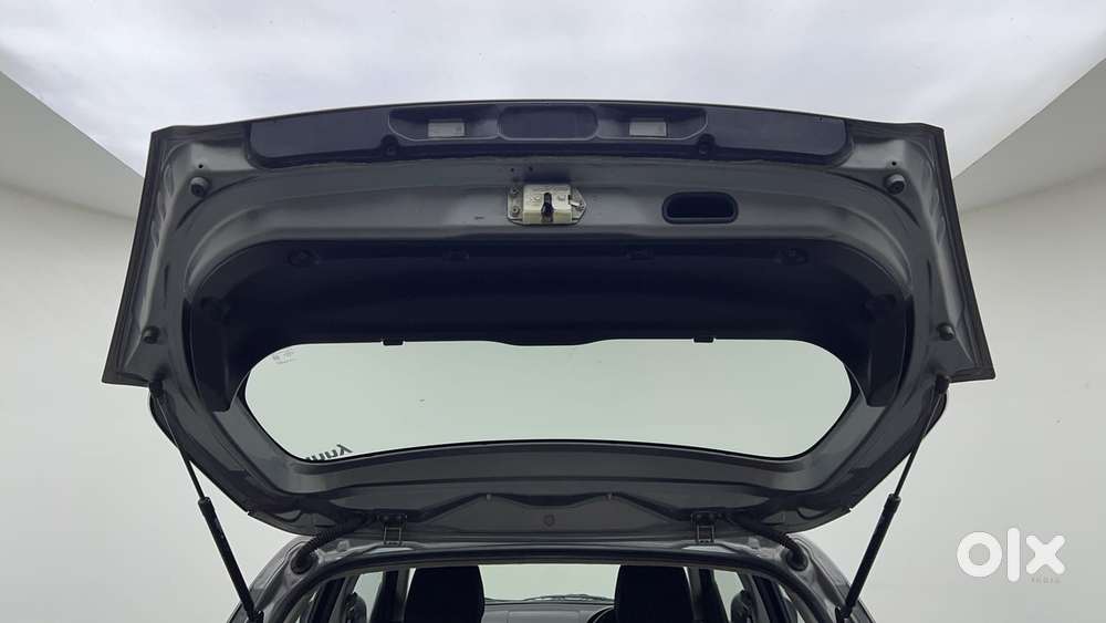 Maruti Suzuki Swift Vvt Vxi, 2014, Petrol