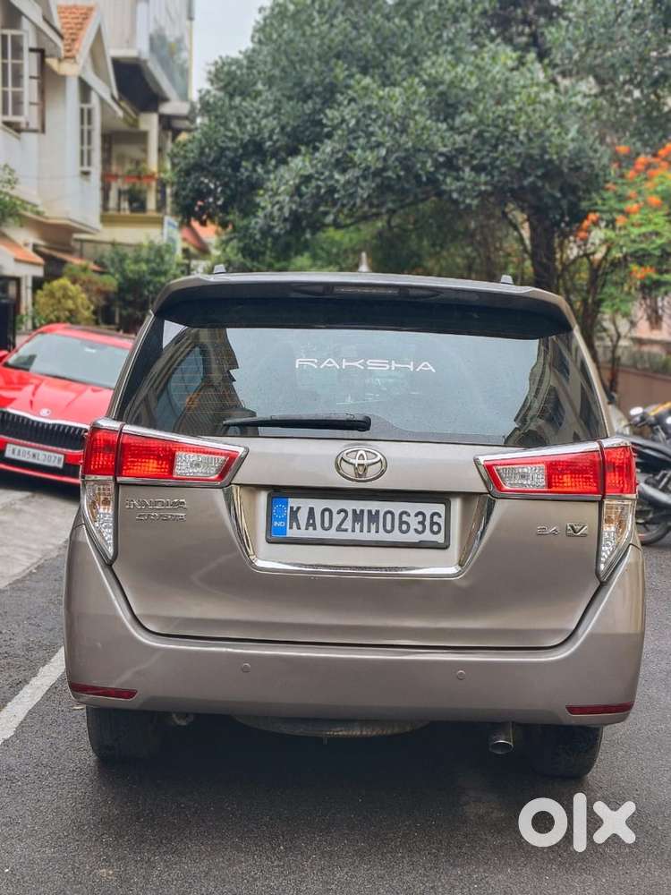 Toyota Innova Crysta Diesel 2017 Doctor Car