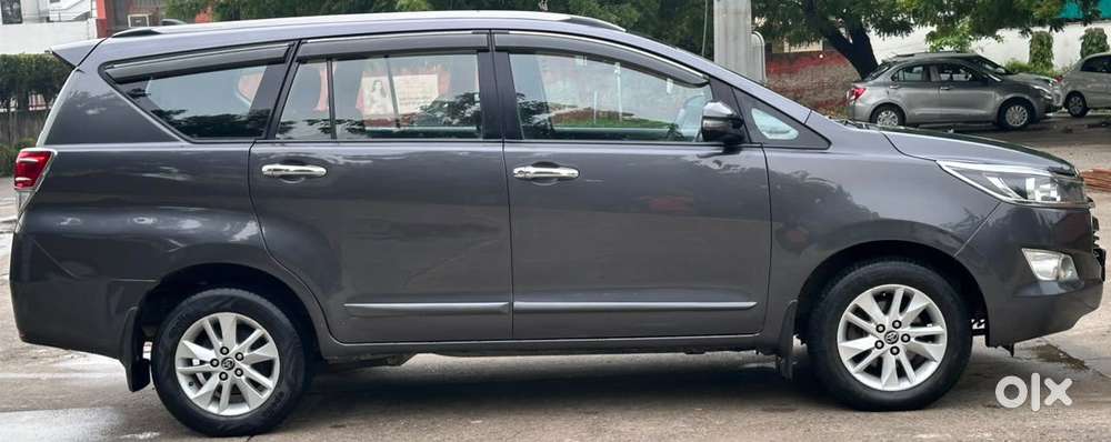 Toyota Innova Crysta 2.8 Gx At, 2018, Diesel