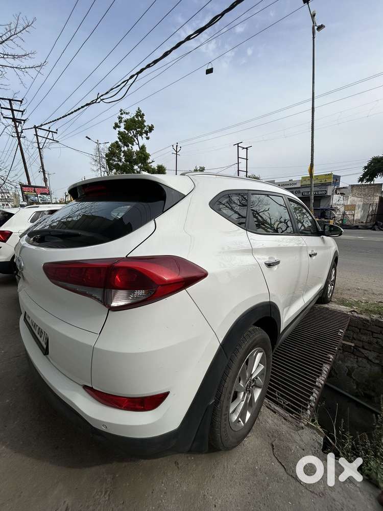 Hyundai Tucson 2.0 2wd Mt Petrol, 2017, Petrol