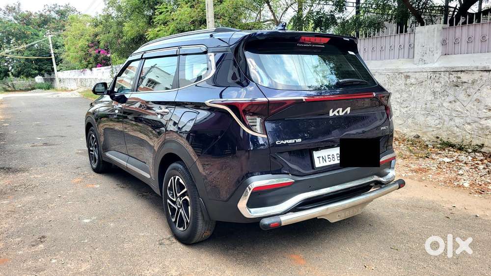 Kia Carens 1.4 Luxury 7 Str, 2023, Petrol