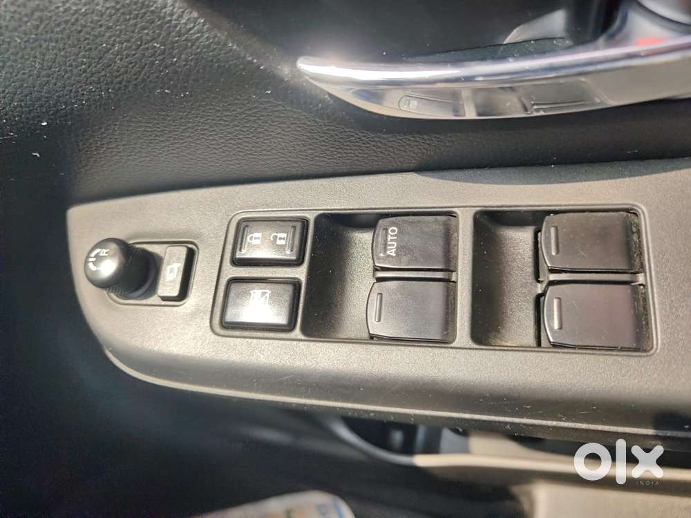 Maruti Suzuki Xl6 1.5 Alpha At, 2021, Petrol