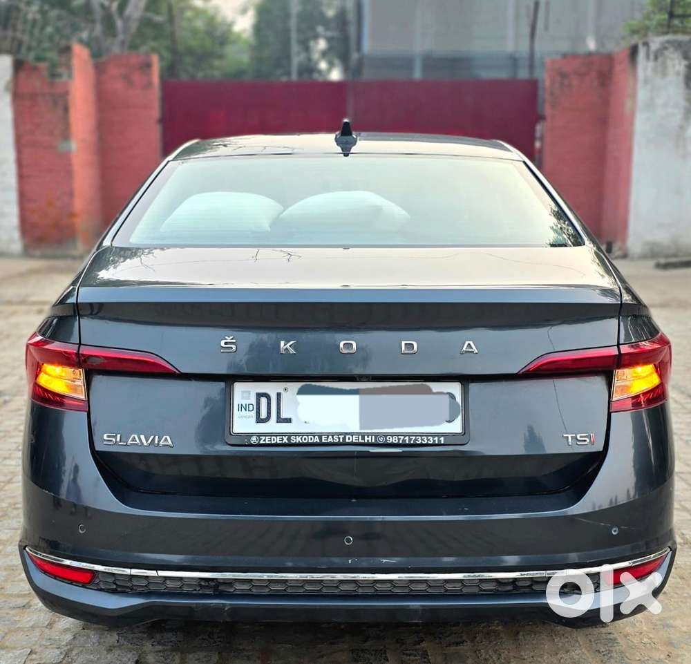 Skoda Slavia 1.5 Tsi Style At, 2023, Petrol