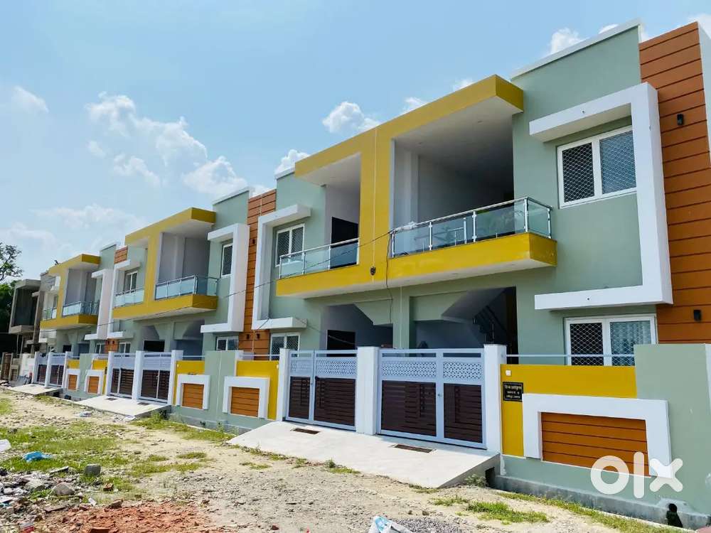 Row house in a gated society on main Sultanpur road For Sale Houses & Apartments 1754134585