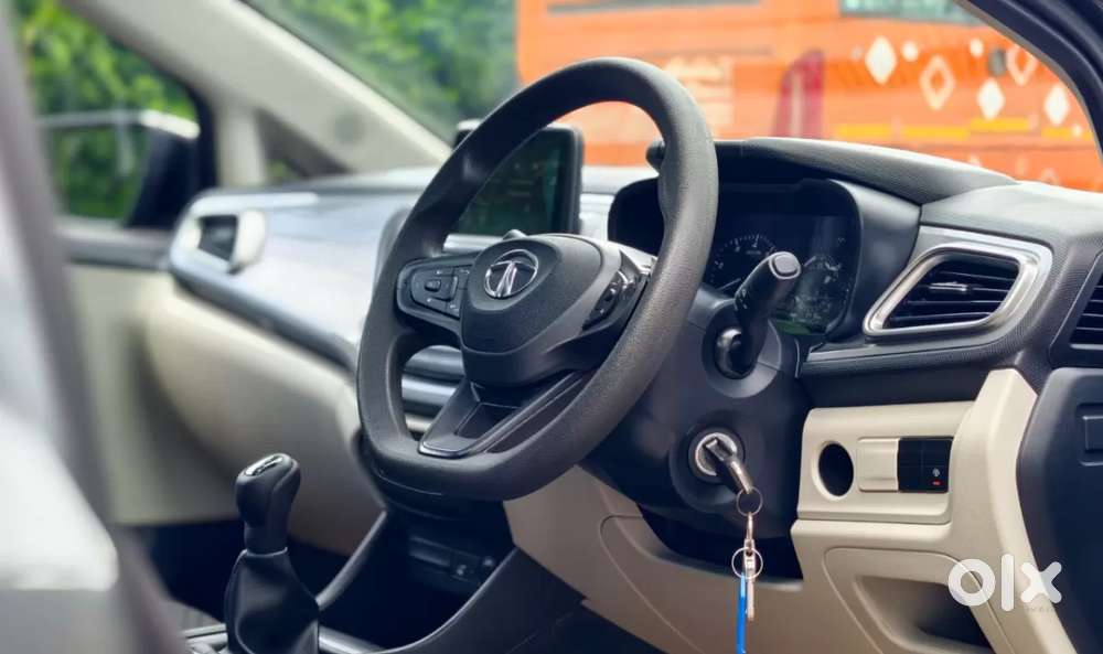 Tata Altroz Xm Plus (s), 2024, Petrol