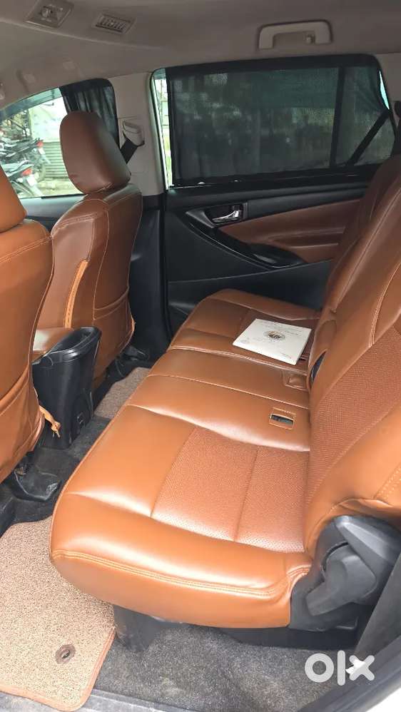 Toyota Innova Crysta 2021