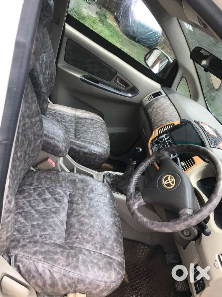 Toyota Innova Diesel 7 2010