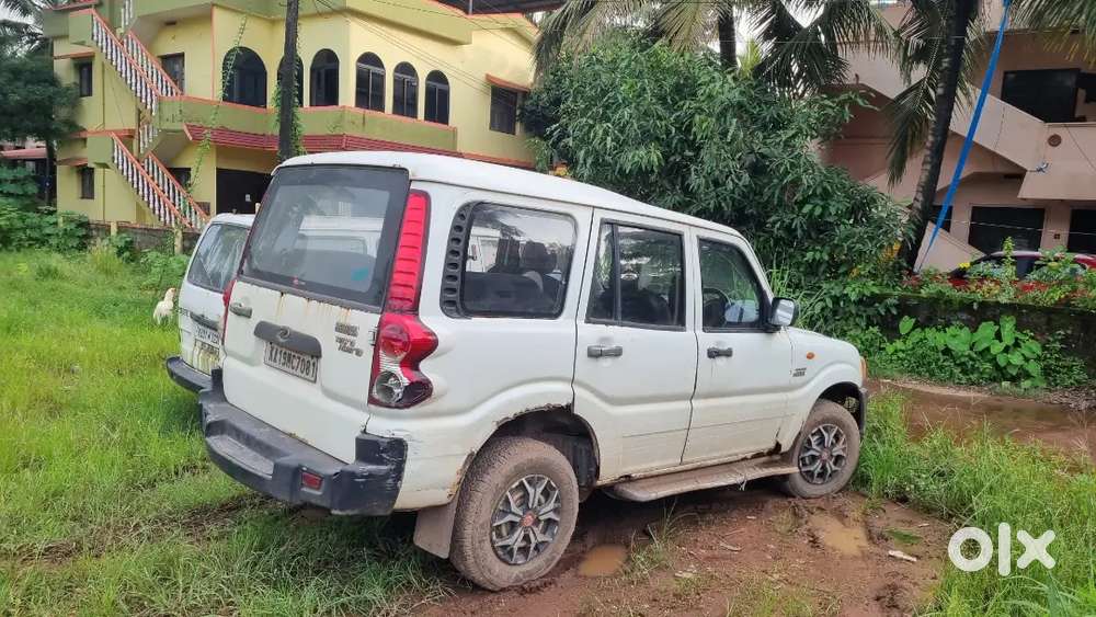 Mahindra Scorpio 2012 Diesel Manual