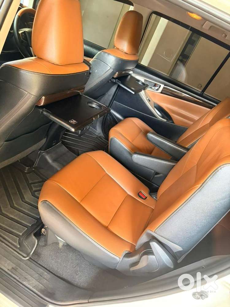 Toyota Innova Crysta 2019 Diesel Well Maintained Propercompany Service