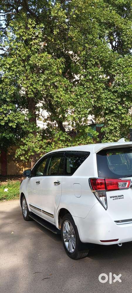 Toyota Innova Crysta [2020-ongoing] 2.4 Zx 7 Str, 2020, Diesel